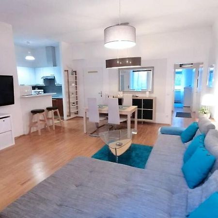 Nd Exquisites Wundervolles Ruhiges Terrassenapartment Mit Garage Wenen Buitenkant foto