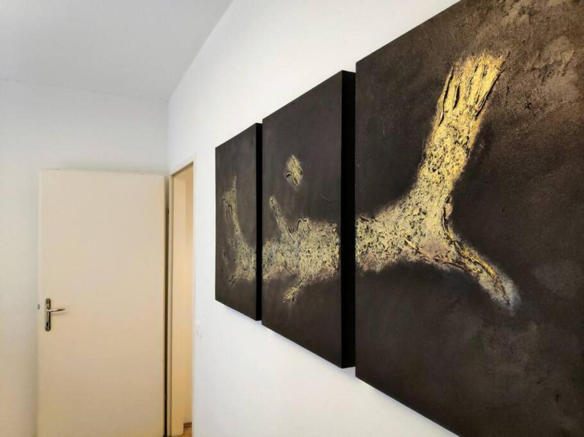 Nd Exquisites Wundervolles Ruhiges Terrassenapartment Mit Garage Wenen Buitenkant foto