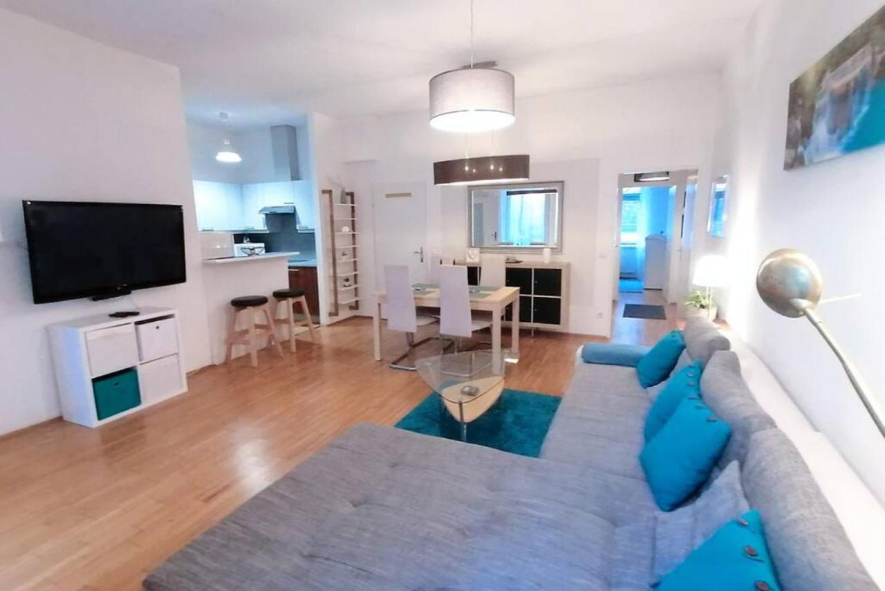 Nd Exquisites Wundervolles Ruhiges Terrassenapartment Mit Garage Wenen Buitenkant foto