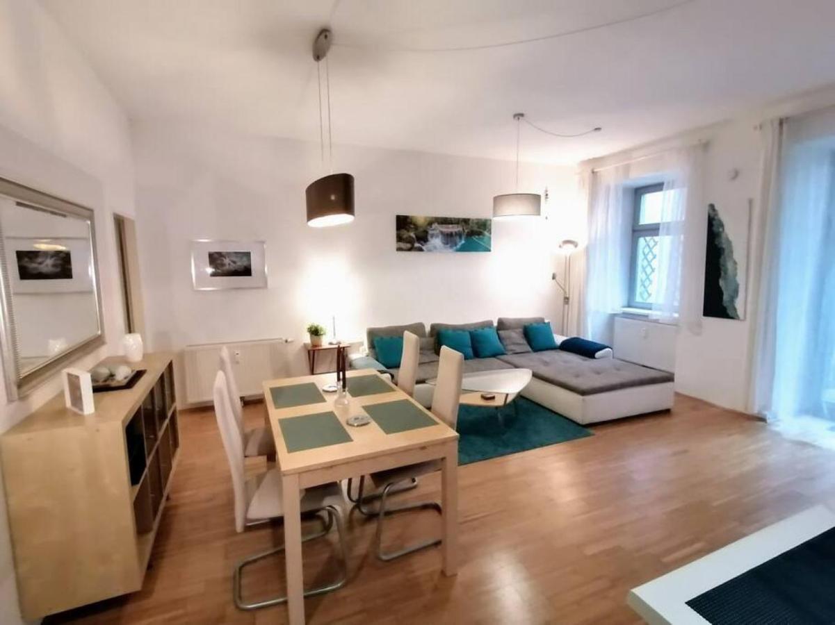 Nd Exquisites Wundervolles Ruhiges Terrassenapartment Mit Garage Wenen Buitenkant foto