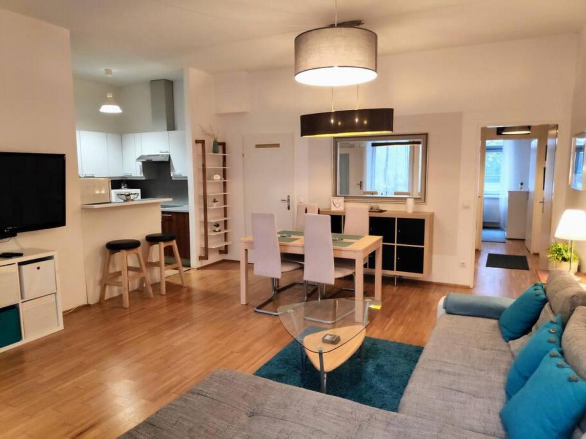 Nd Exquisites Wundervolles Ruhiges Terrassenapartment Mit Garage Wenen Buitenkant foto