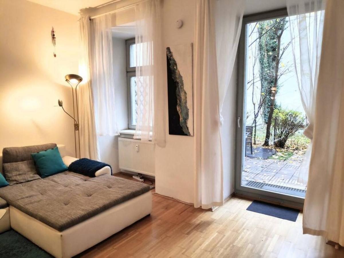 Nd Exquisites Wundervolles Ruhiges Terrassenapartment Mit Garage Wenen Buitenkant foto